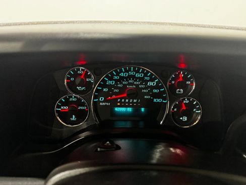 Used 2023 Chevrolet Express 3500 LT w/ LT Preferred Equipment Group image 5