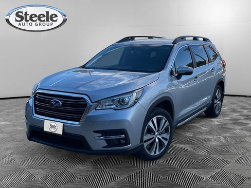 Used 2019 Subaru Ascent Limited image 1