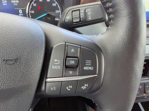 Certified 2022 Ford Maverick Lariat w/ Lariat Luxury Package AWD/4WD image 26