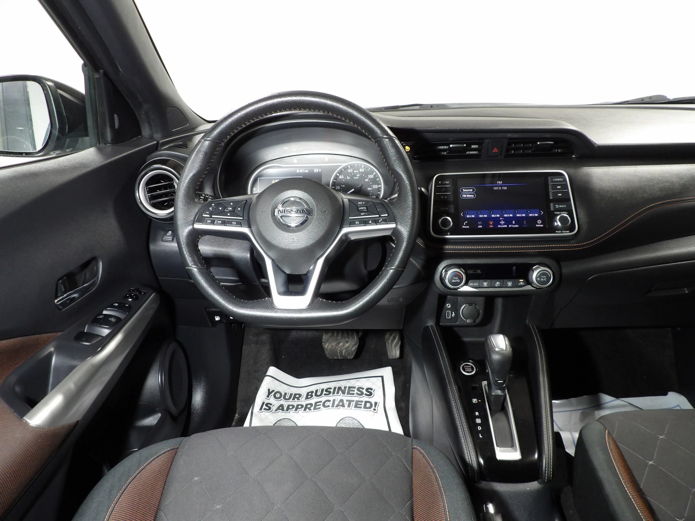 Used 2019 Nissan Kicks SR FWD image 13