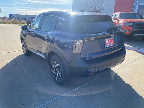 New 2026 Nissan Kicks SV w/ SV Premium Package image 3