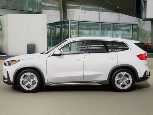 Used 2025 BMW X1 xDrive28i w/ Convenience Package image 31