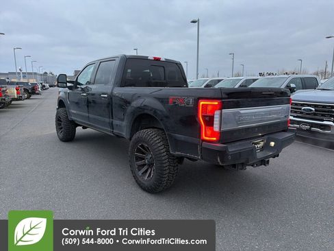 Used 2018 Ford F350 Platinum w/ Platinum Ultimate Package image 11