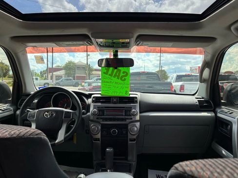 Used 2012 Toyota 4Runner Limited image 16