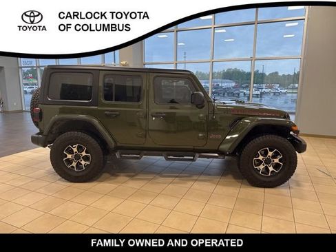 Used 2022 Jeep Wrangler Unlimited Rubicon w/ Dual Top Group AWD/4WD image 6