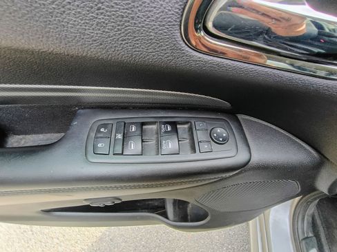 Used 2018 Dodge Durango GT image 9