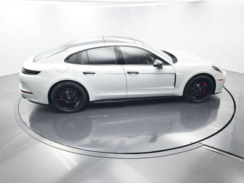 Certified 2026 Porsche Panamera GTS AWD/4WD image 43