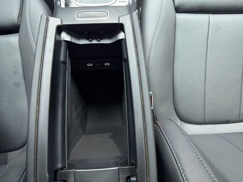 Used 2024 Mercedes-Benz EQB 300 4MATIC w/ Winter Package image 30