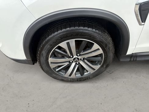 Used 2021 Mitsubishi Outlander Sport SE AWD/4WD image 7