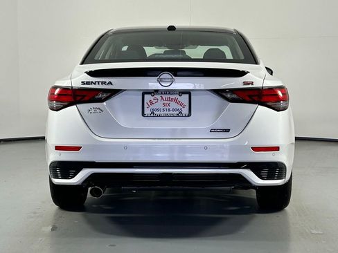 Used 2025 Nissan Sentra SR w/ Midnight Edition image 6