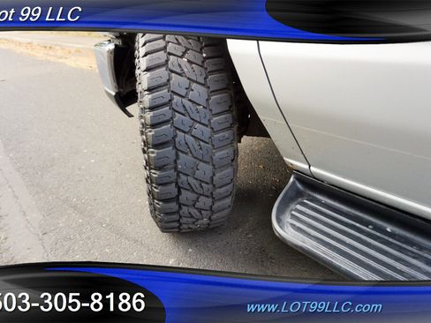 Used 2009 Ford E-350 and Econoline 350 Extended Super Duty image 4