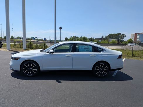 New 2026 Honda Accord Touring image 6
