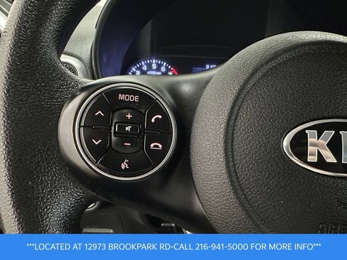 Used 2020 Kia Soul LX FWD image 12