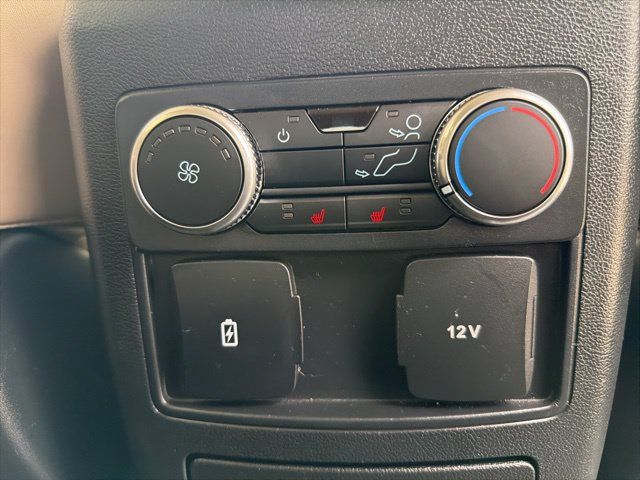 Used 2022 Ford Explorer XLT w/ Equipment Group 202A AWD/4WD image 10