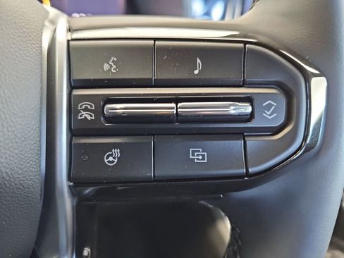 New 2026 Chevrolet Colorado Trail Boss AWD/4WD image 17