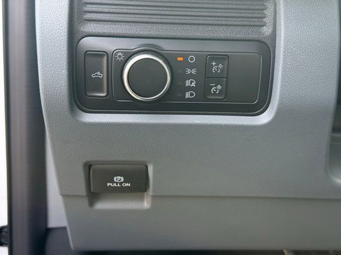 New 2025 Ford F250 XL image 17