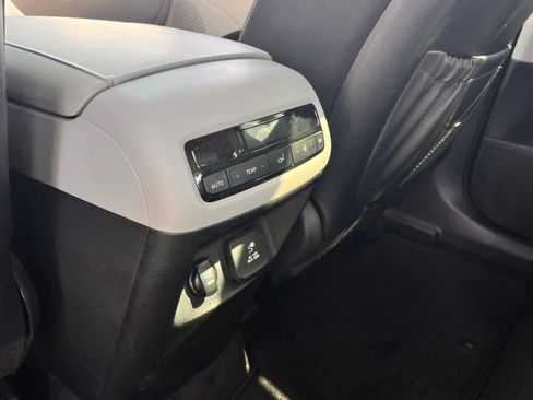 Used 2021 Hyundai Palisade SEL w/ Convenience Package FWD image 34