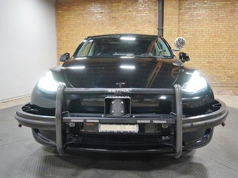 Used 2021 Tesla Model Y Long Range AWD/4WD image 4