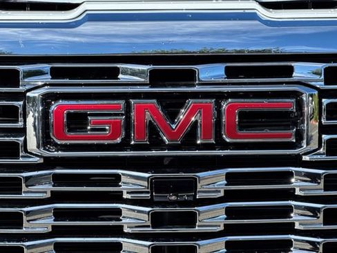 Used 2026 GMC Sierra 2500 Denali w/ Denali Reserve Package AWD/4WD image 50