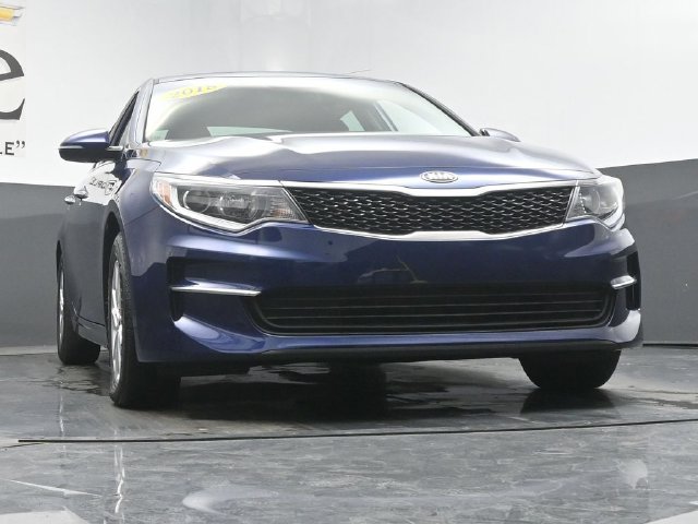 Used 2018 Kia Optima LX FWD image 3