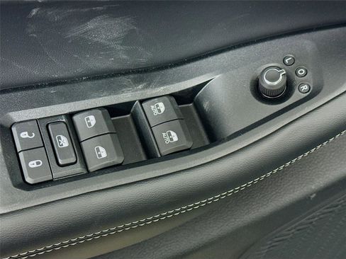 New 2026 Jeep Grand Cherokee Altitude AWD/4WD image 13