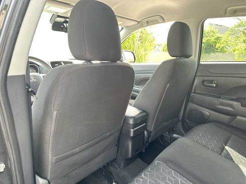 Used 2024 Mitsubishi Outlander Sport ES AWD/4WD image 16