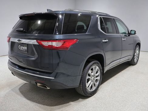 Used 2020 Chevrolet Traverse Premier w/ LPO, Floor Liner Package AWD/4WD image 2