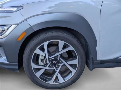 Certified 2022 Hyundai Kona Limited FWD image 14