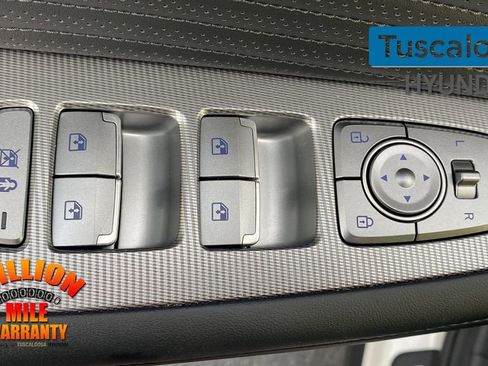 Used 2024 Hyundai Palisade Calligraphy image 14