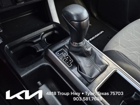 Used 2023 Toyota Tacoma TRD Off-Road AWD/4WD image 38