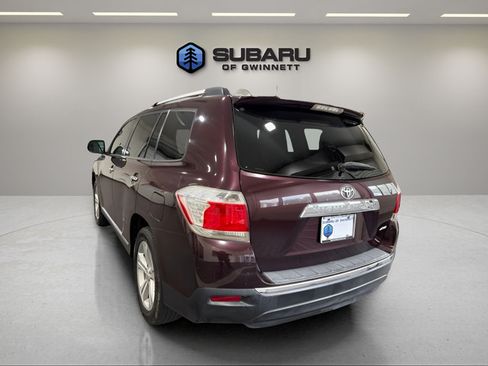 Used 2013 Toyota Highlander Limited AWD/4WD image 3