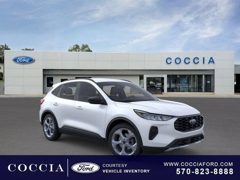 New 2026 Ford Escape ST-Line w/ Cold Weather Package AWD/4WD image 7