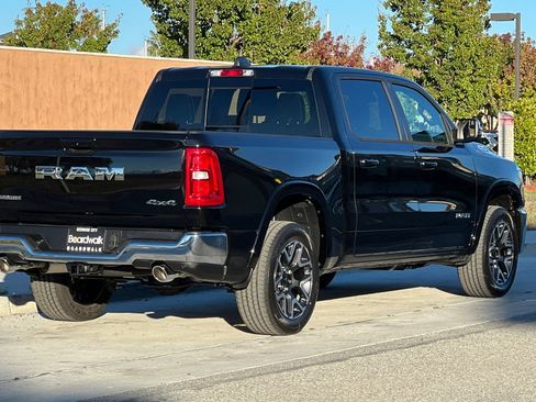 New 2026 RAM 1500 Laramie AWD/4WD image 4