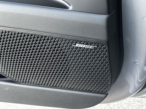 New 2026 Hyundai Elantra Limited image 24