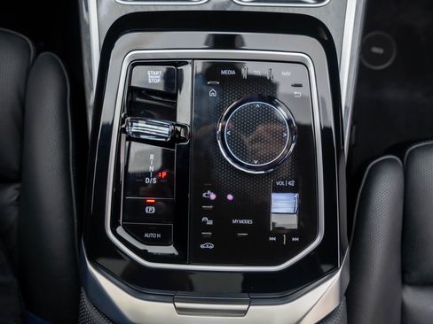 New 2025 BMW 760i xDrive 760i xDrive image 22