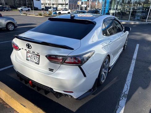 Used 2021 Toyota Camry XSE w/ Navigation Package image 6