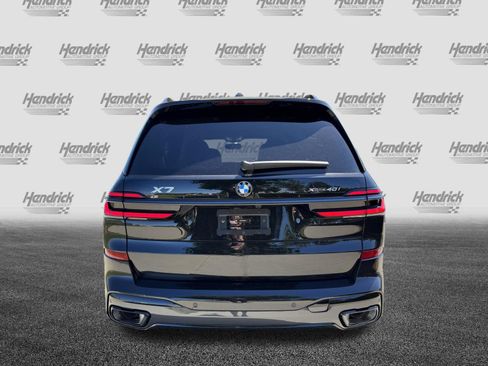 Used 2026 BMW X7 xDrive40i w/ M Sport Package AWD/4WD image 8