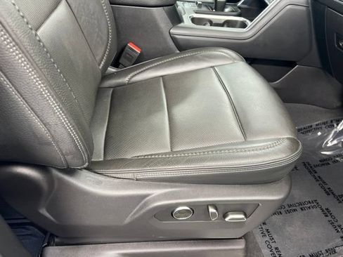 Used 2024 GMC Sierra 1500 Denali w/ Technology Package AWD/4WD image 23