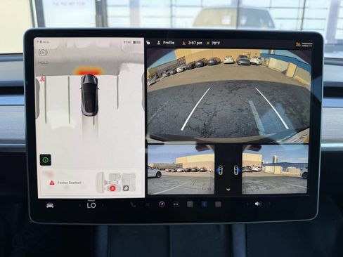 Used 2023 Tesla Model 3 Standard Range image 12