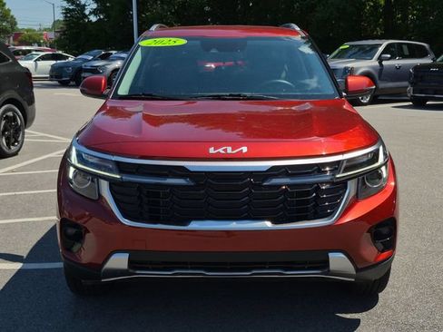 Used 2025 Kia Seltos S AWD/4WD image 8