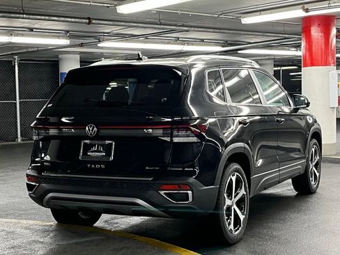 New 2026 Volkswagen Taos SEL AWD/4WD image 6
