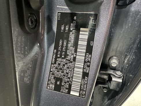 Used 2016 Lexus LX 570 4WD w/ Luxury Package image 32