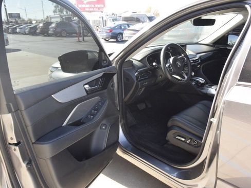 Used 2024 Acura MDX SH-AWD w/ Technology Package image 12