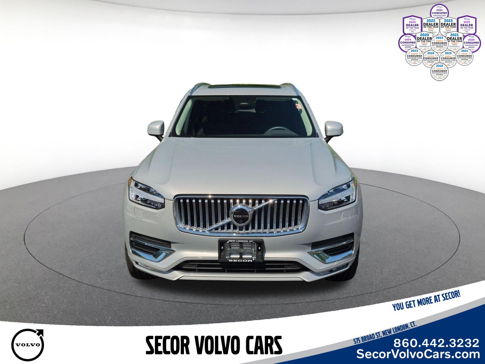 Used 2023 Volvo XC90 B6 Plus AWD/4WD image 2
