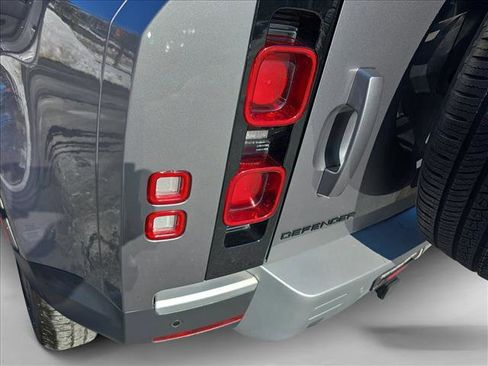 Certified 2024 Land Rover Defender 110 S image 29