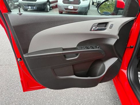 Used 2017 Chevrolet Sonic LT image 11