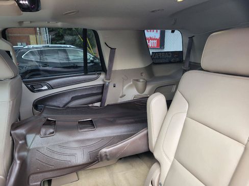 Used 2018 Chevrolet Tahoe LT RWD image 7