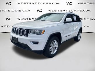 Used 2017 Jeep Grand Cherokee Laredo w/ Quick Order Package 23E video 1
