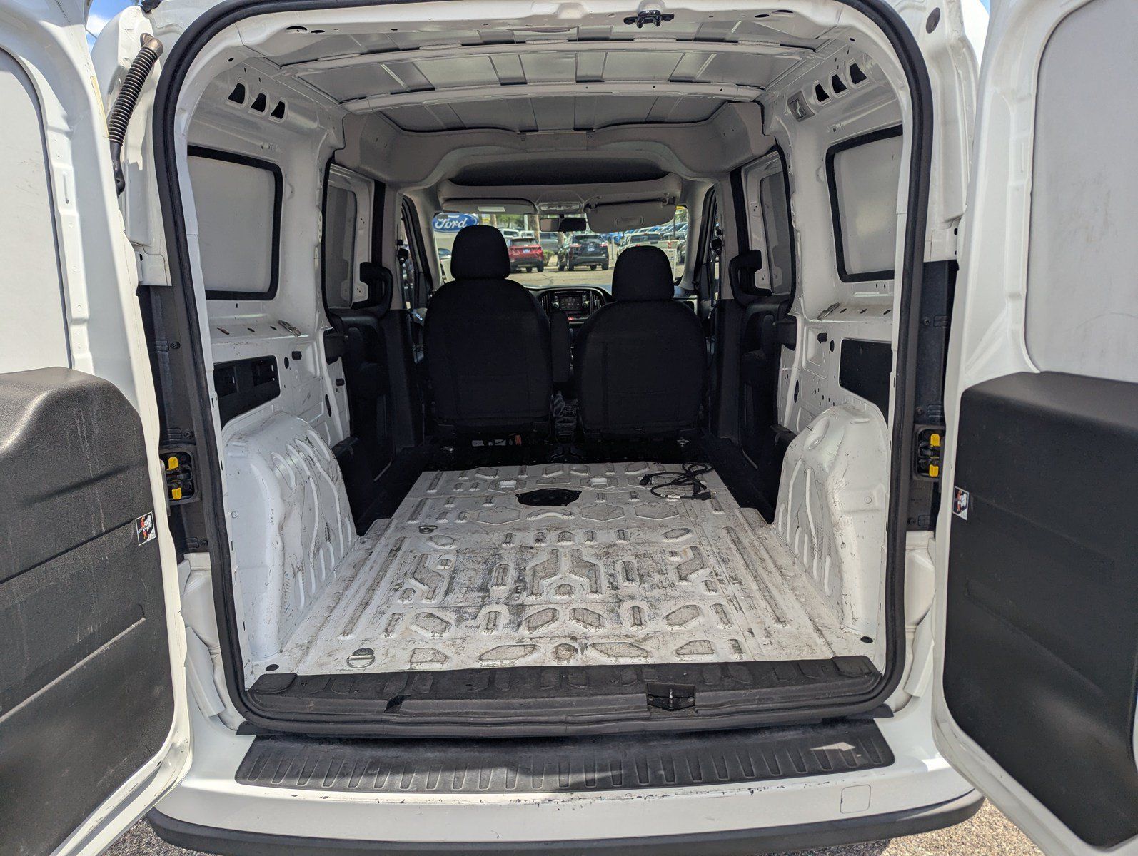 Used 2022 RAM ProMaster City Tradesman FWD image 7