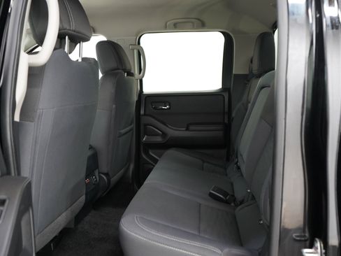 Used 2023 Nissan Frontier SV w/ SV Convenience Package AWD/4WD image 15